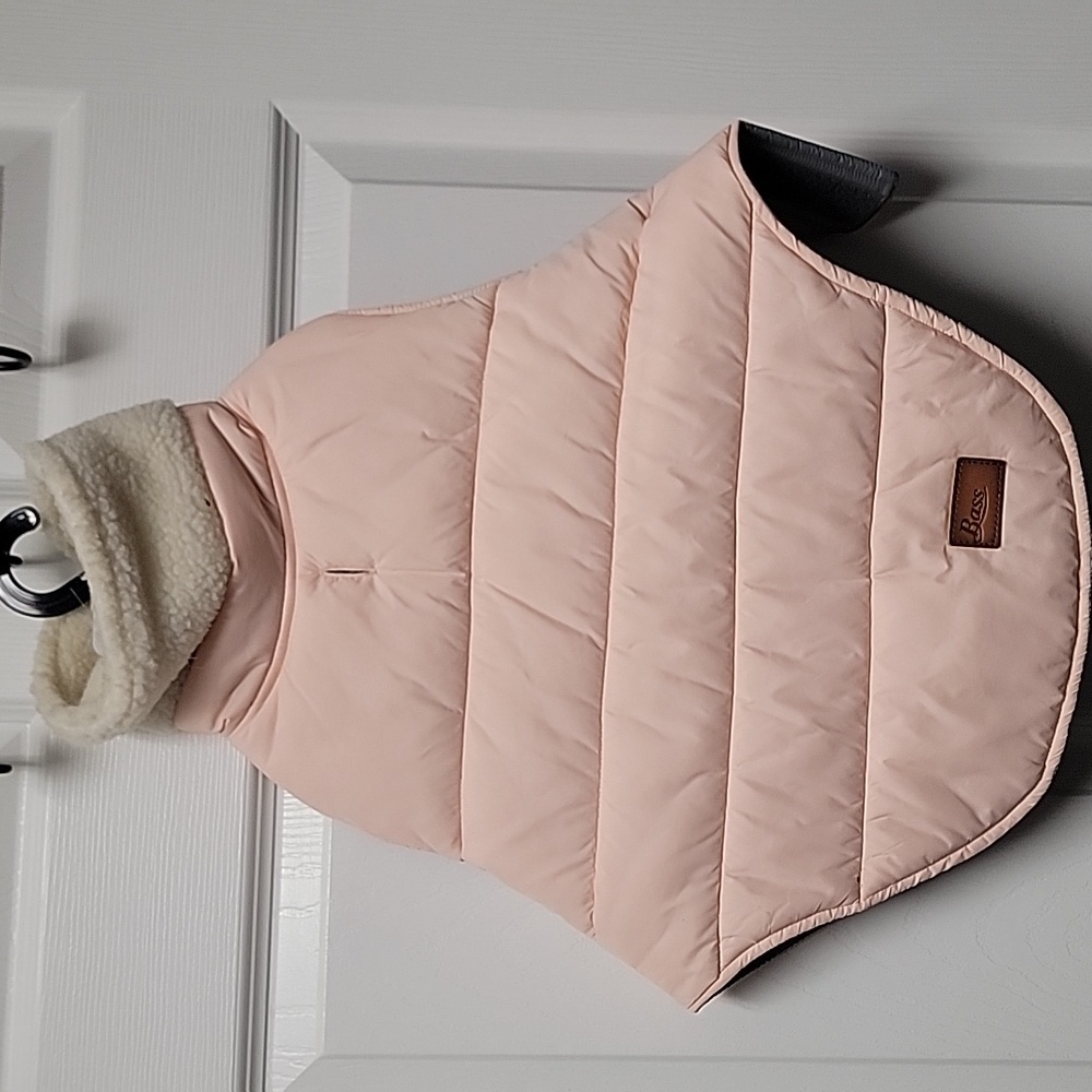 G.H. Bass & Co. M Pink Quilted Dog Jacket